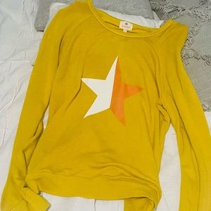 Sundry Like New Star Mustard Yellow Oversized Sweatshirt Size 2